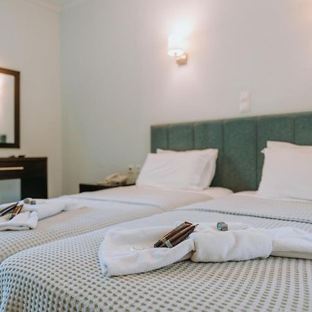 Karavostasi Beach Hotel เปร์ดีกา ภายนอก รูปภาพ
