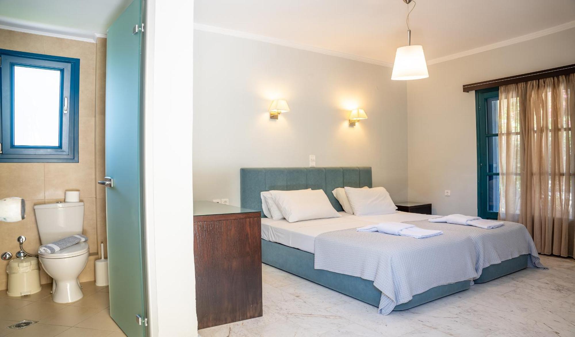Karavostasi Beach Hotel เปร์ดีกา ภายนอก รูปภาพ